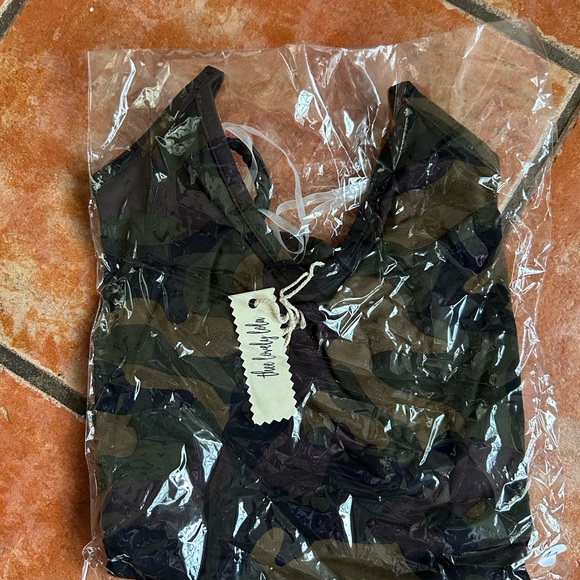 NWT Camo Bodycon Dress | Stretchy & Comfy | Small & Medium - Picture 2 of 2